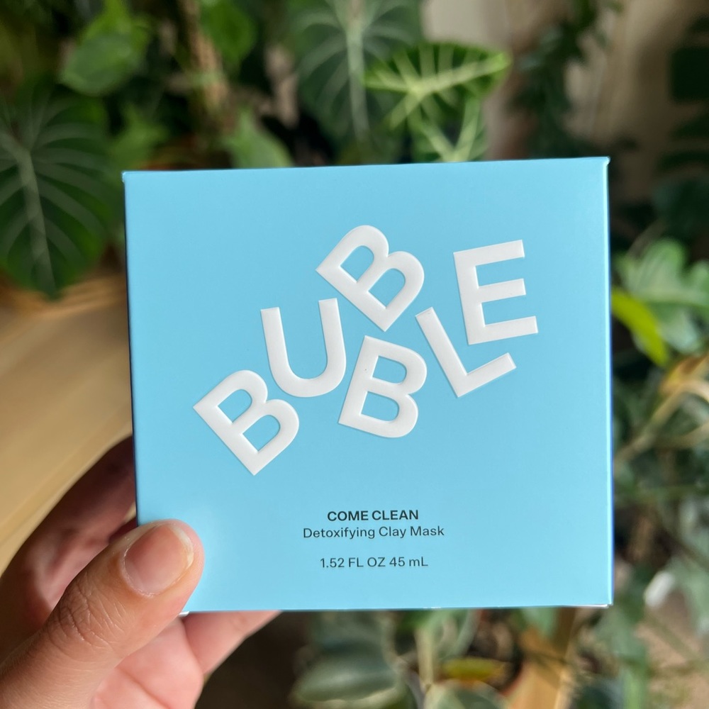 Bubble detoxifying clay mask